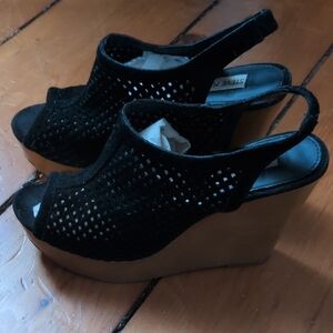 Steve Madden Black and Tan Wedge Sandals